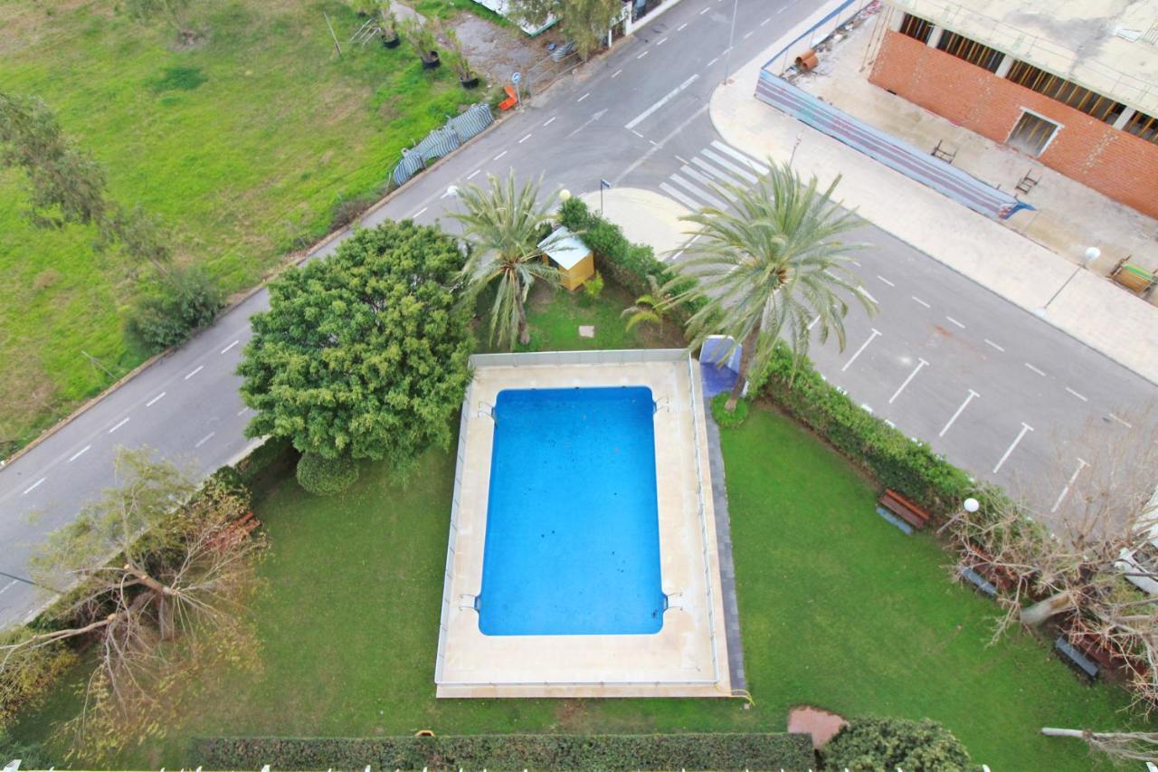 Global Properties, Apartamento En Urbanizacion Brezo Nova Canet Валенсия Экстерьер фото